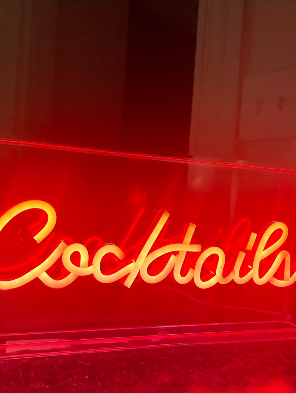 Neon "Cocktails" Sign - Red Glow